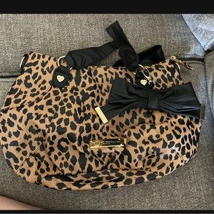 Hand bag